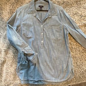 Blue Chambray tunic top by GAP